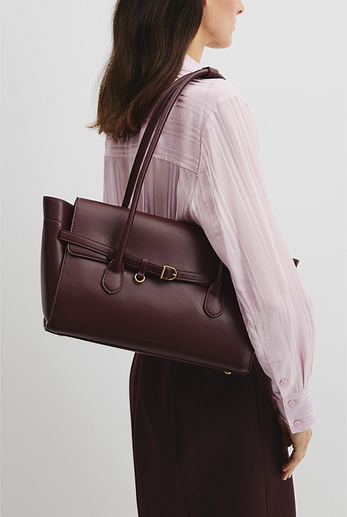 Top Flap Shoulder Bag Top Flap Shoulder Bag