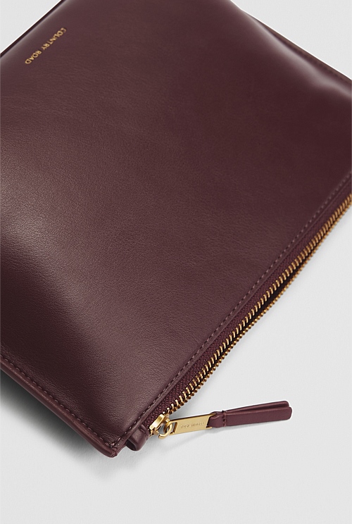 CR Essential Pouch