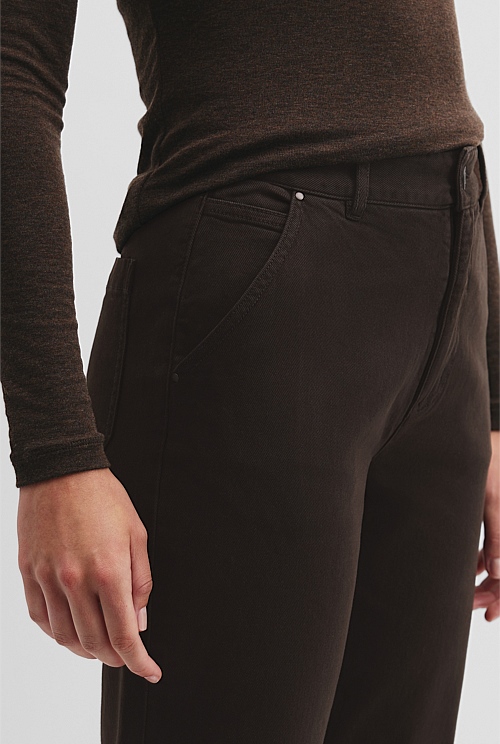 Crop Curve Jean