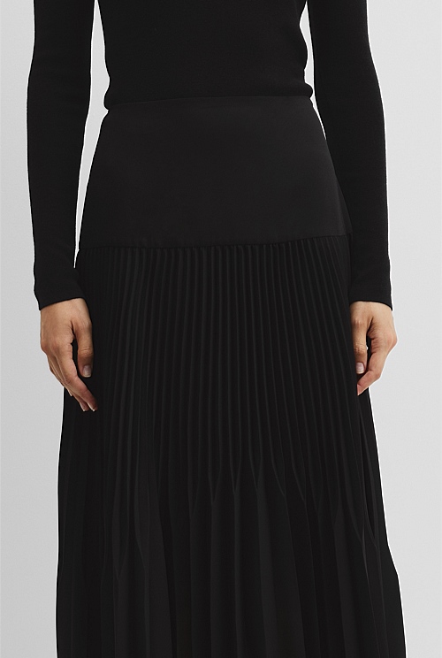 Plisse Midi Skirt Plisse Midi Skirt