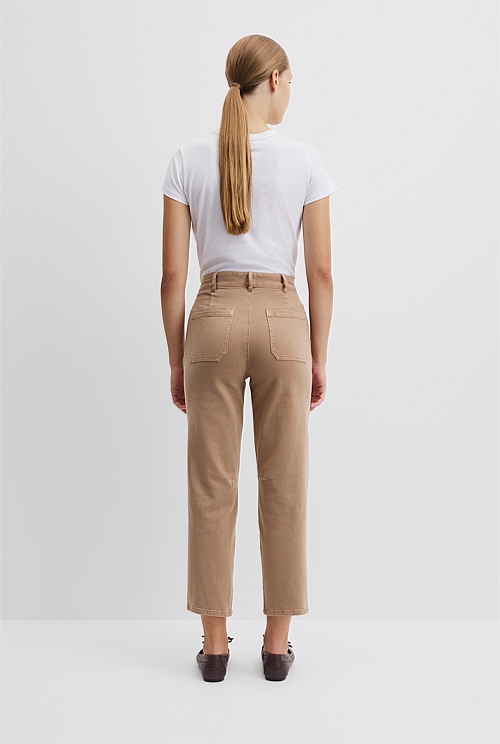 Crop Curve Jean