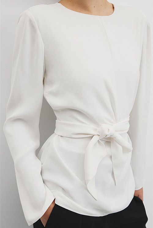 Twist Long Sleeve Blouse Twist Long Sleeve Blouse