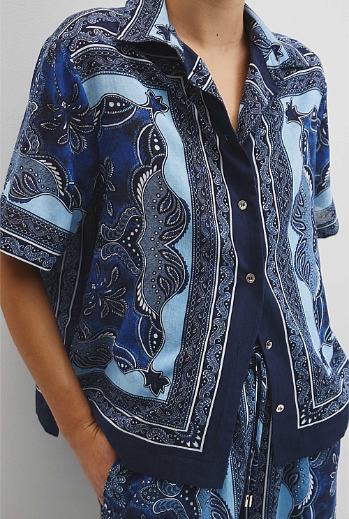 Scarf Print Short Sleeve Shirt Scarf Print Short Sleeve Shirt