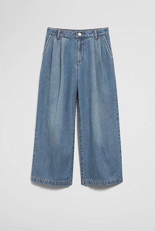 Pleated Jean
