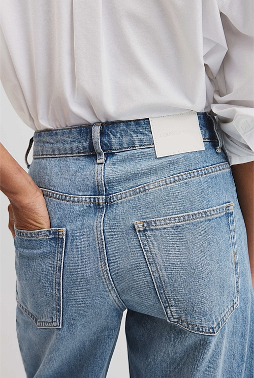 High Rise Barrel Jean
