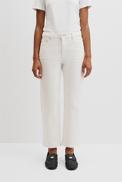 Classic Mid Rise Straight Jean