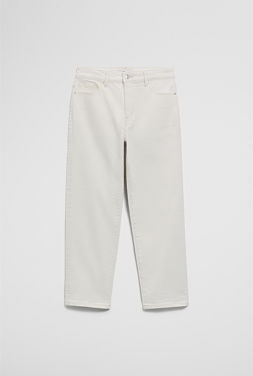 Classic Mid Rise Straight Jean