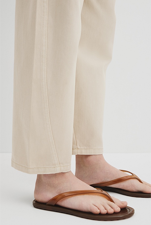 Teen Curved Seam Jean