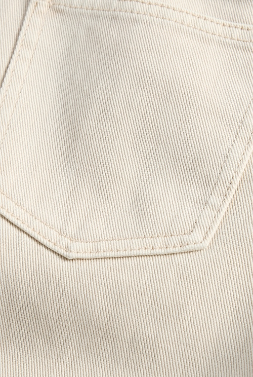 Teen Curved Seam Jean