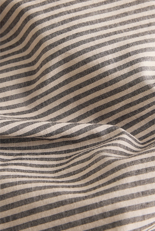 Brae Australian Cotton Stripe Queen Flat Sheet Brae Australian Cotton Stripe Queen Flat Sheet