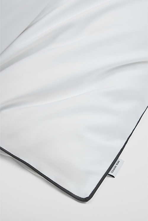 Dita Organically Grown Cotton Standard Pillowcase Pair Dita Organically Grown Cotton Standard Pillowcase Pair