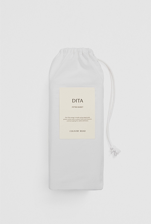 Dita Queen Fitted Sheet Dita Queen Fitted Sheet