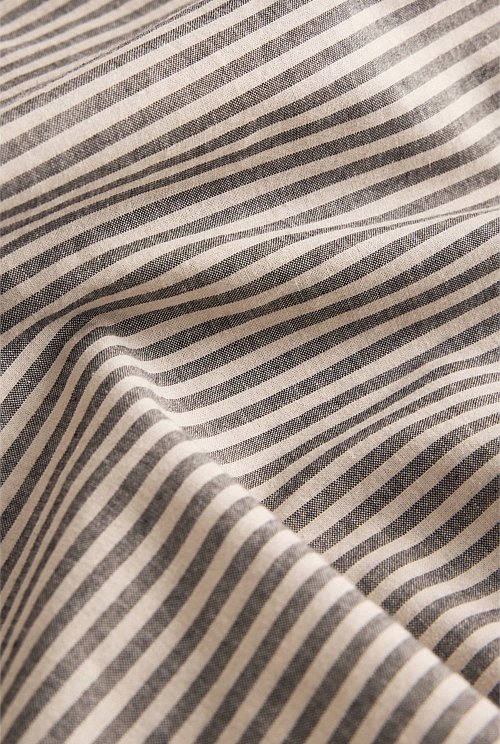 Brae Australian Cotton Stripe Queen Fitted Sheet Brae Australian Cotton Stripe Queen Fitted Sheet