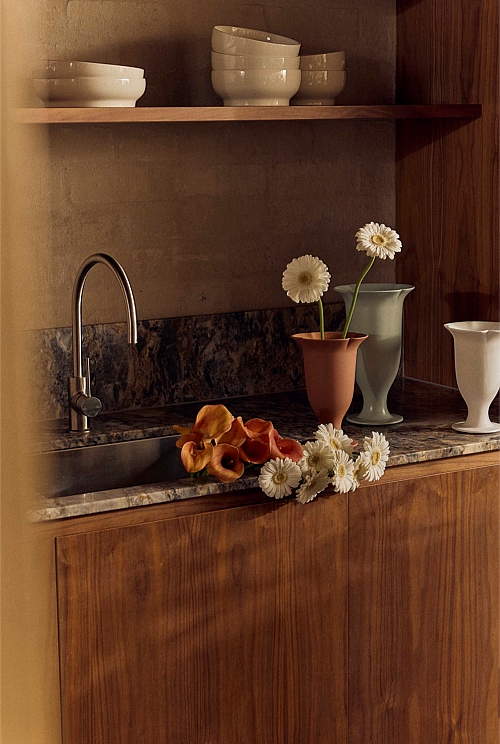 Ana Medium Plant Vase Ana Medium Plant Vase