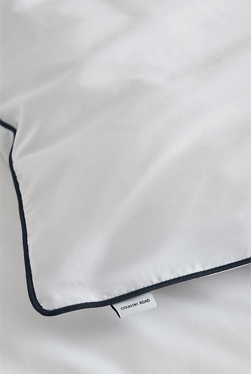 Dita Super King Quilt Cover