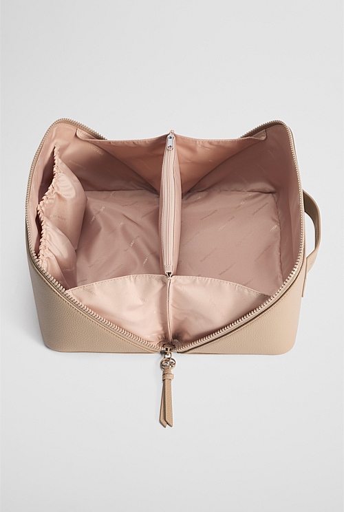 Branded Detail Large Convertible Cosmetic Case Branded Detail Large Convertible Cosmetic Case