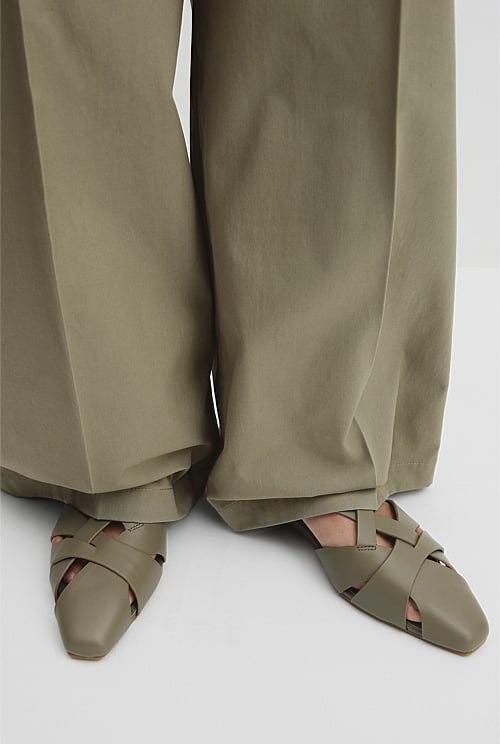 Mila Flat