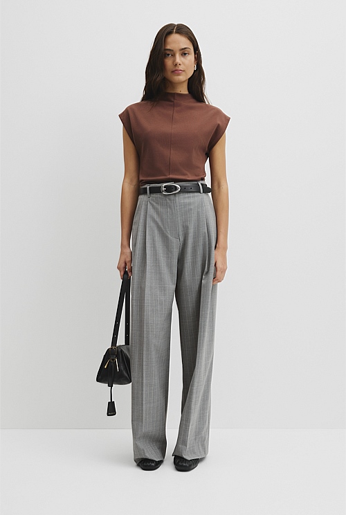 Extend Shoulder Top Extend Shoulder Top