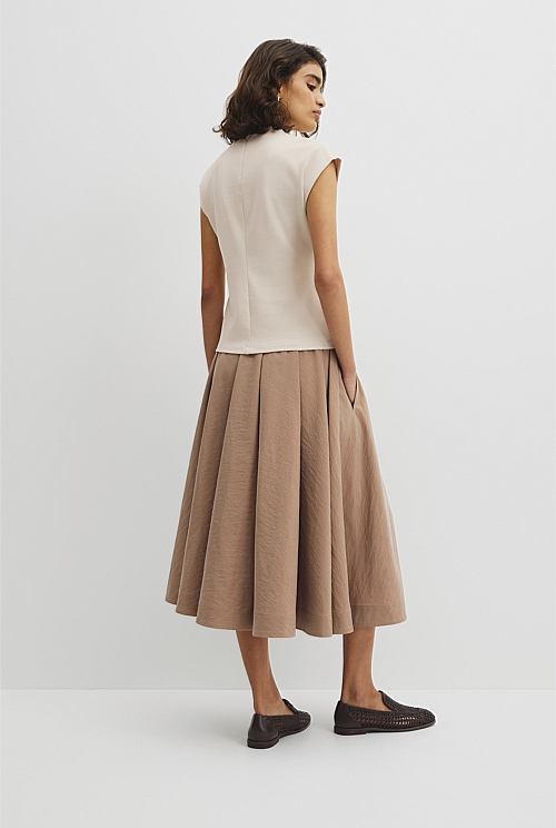 Extend Shoulder Top Extend Shoulder Top
