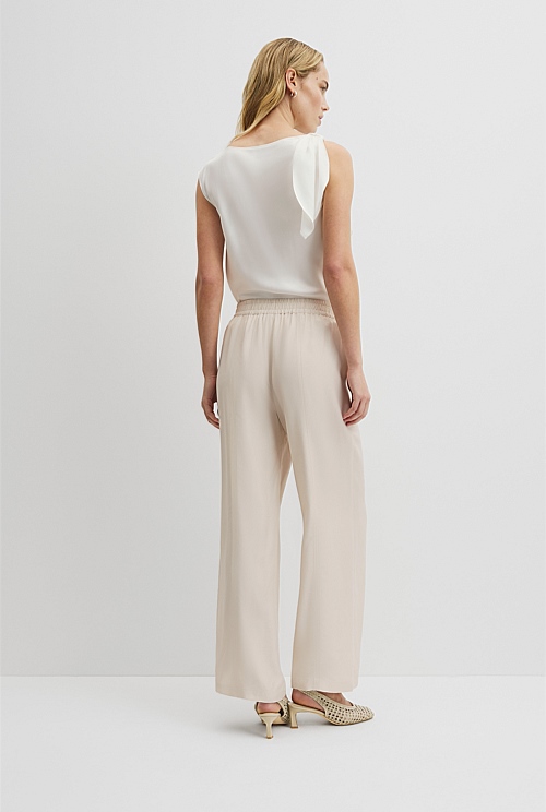 Panel Pull On Pant