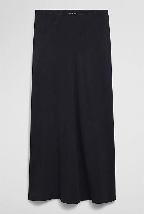 Fluid Bias Skirt Fluid Bias Skirt