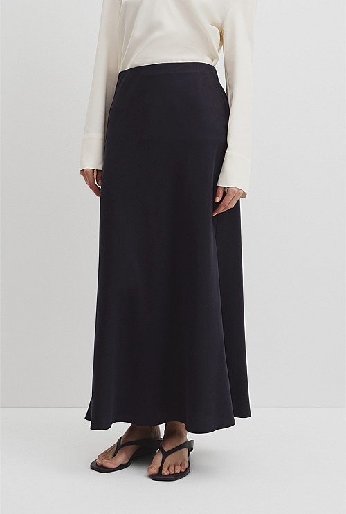 Fluid Bias Skirt Fluid Bias Skirt