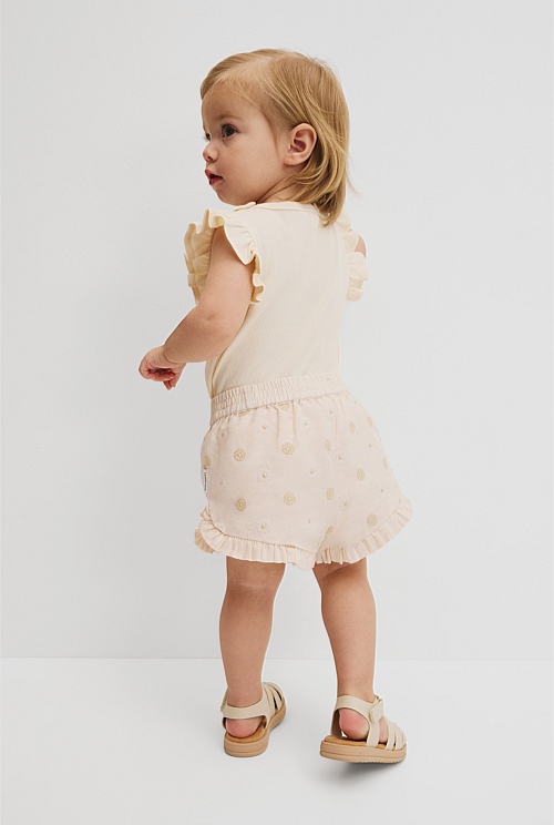 Pull On Embroidered Short Pull On Embroidered Short
