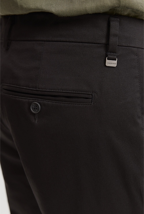 Regular Fit Travel Trouser