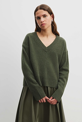 Dark Moss Marle Verified Australian Merino Wool V-Neck Knit - Natural ...