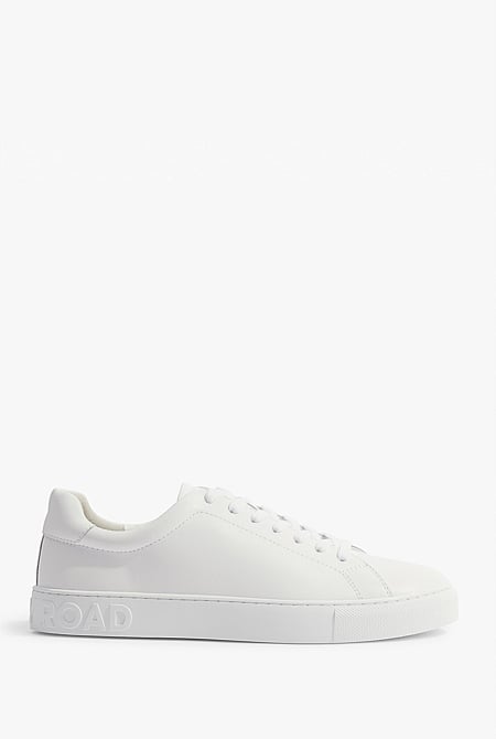 Courtney Sneaker