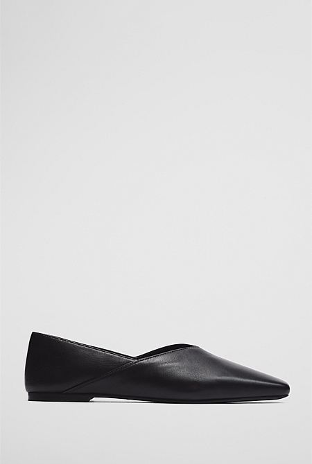 Valentine Flat