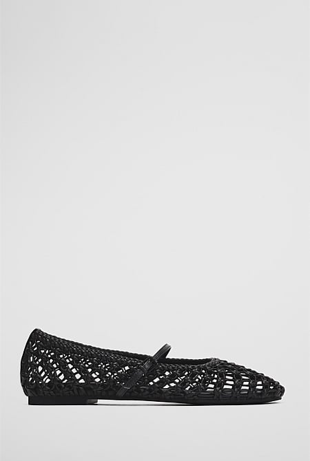 Nina Flat