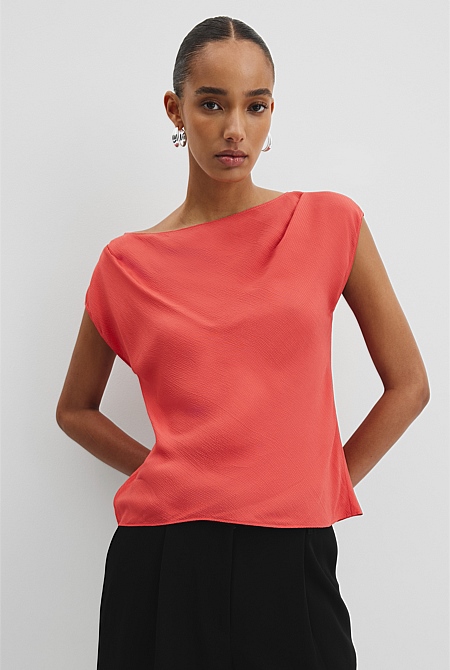 Crinkle Bias Top