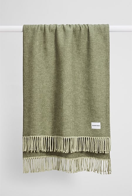 Selina Throw