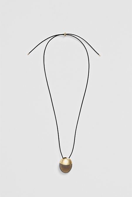 Ora Necklace