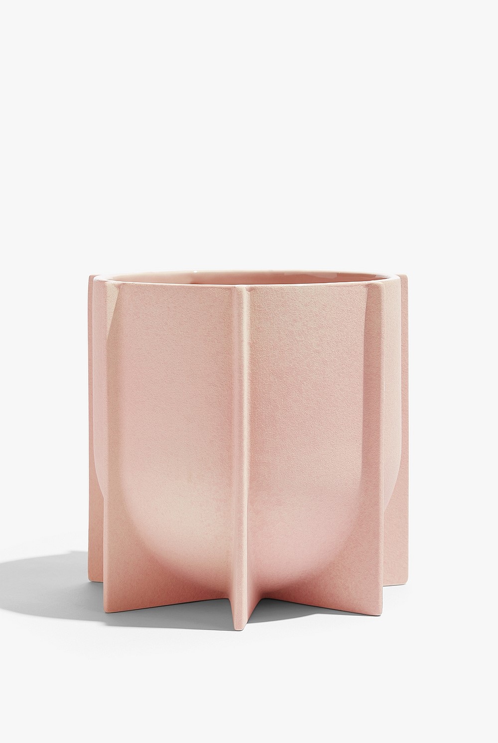 Abee Medium Planter