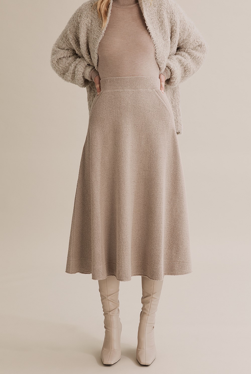 Textured Pull On Skirt