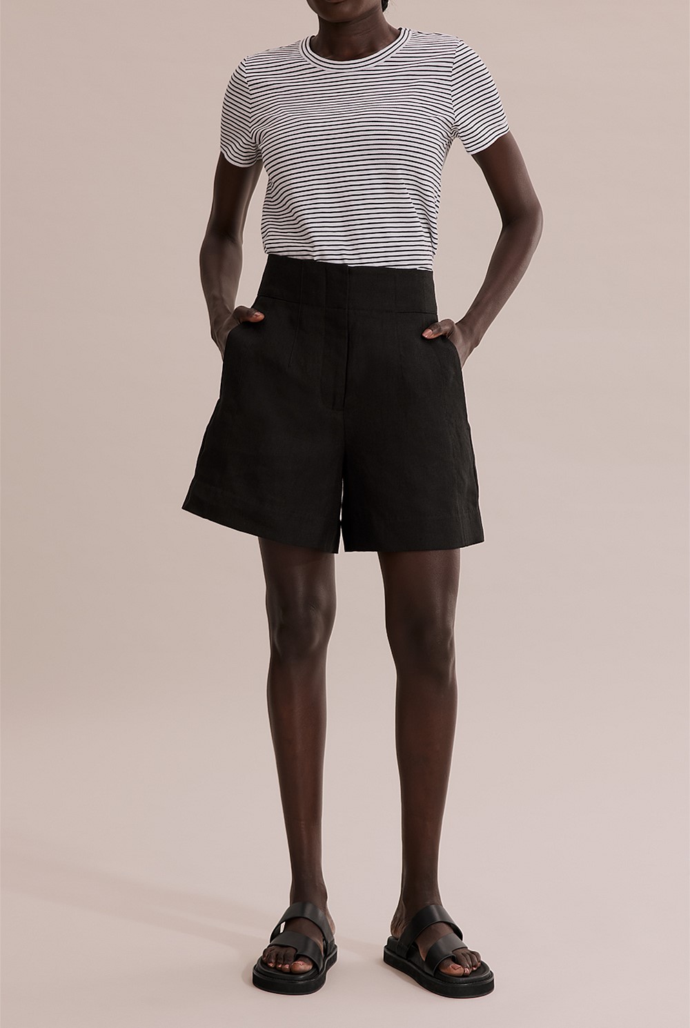 Linen Wide Leg Short