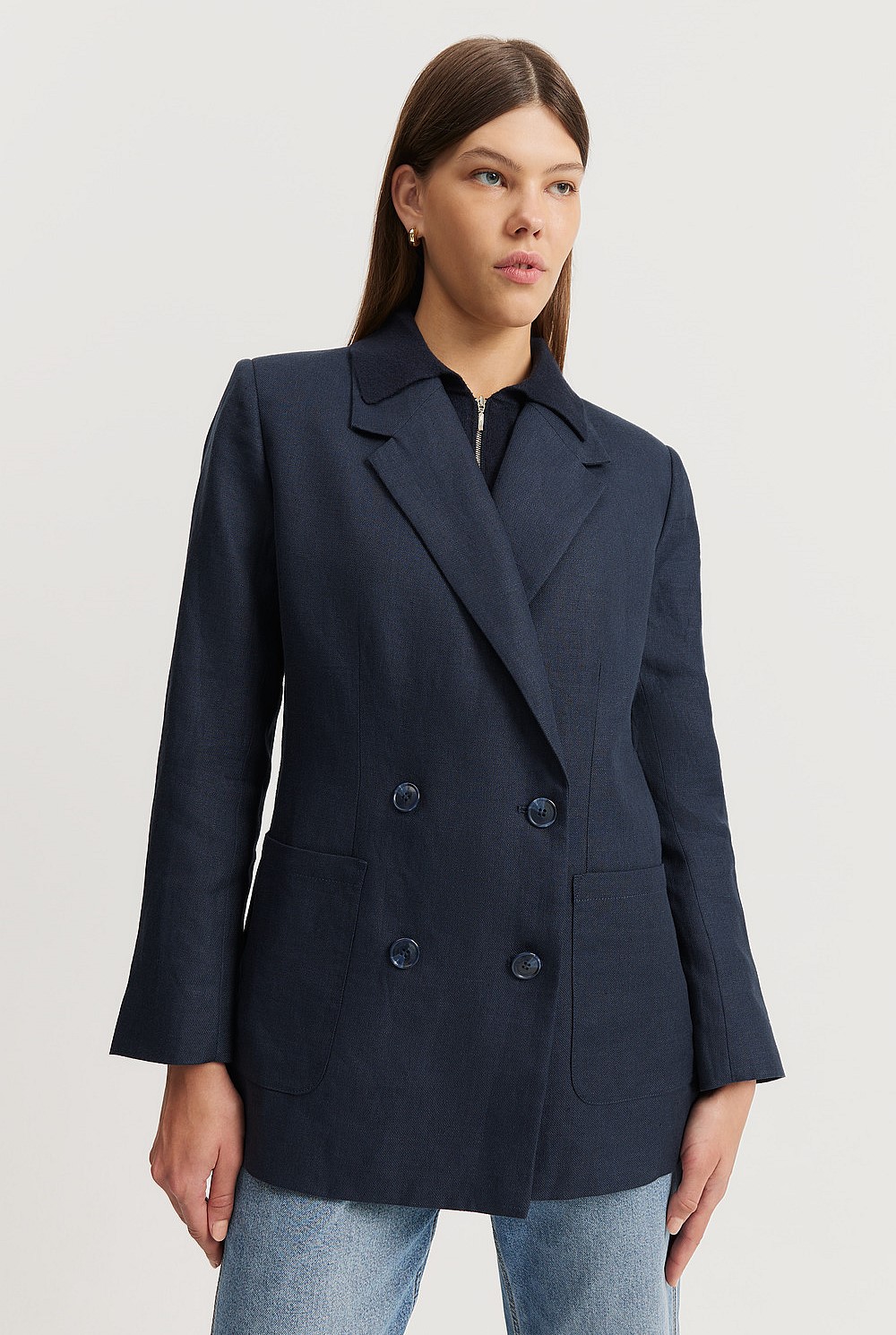 Organically Grown Linen Relaxed Blazer