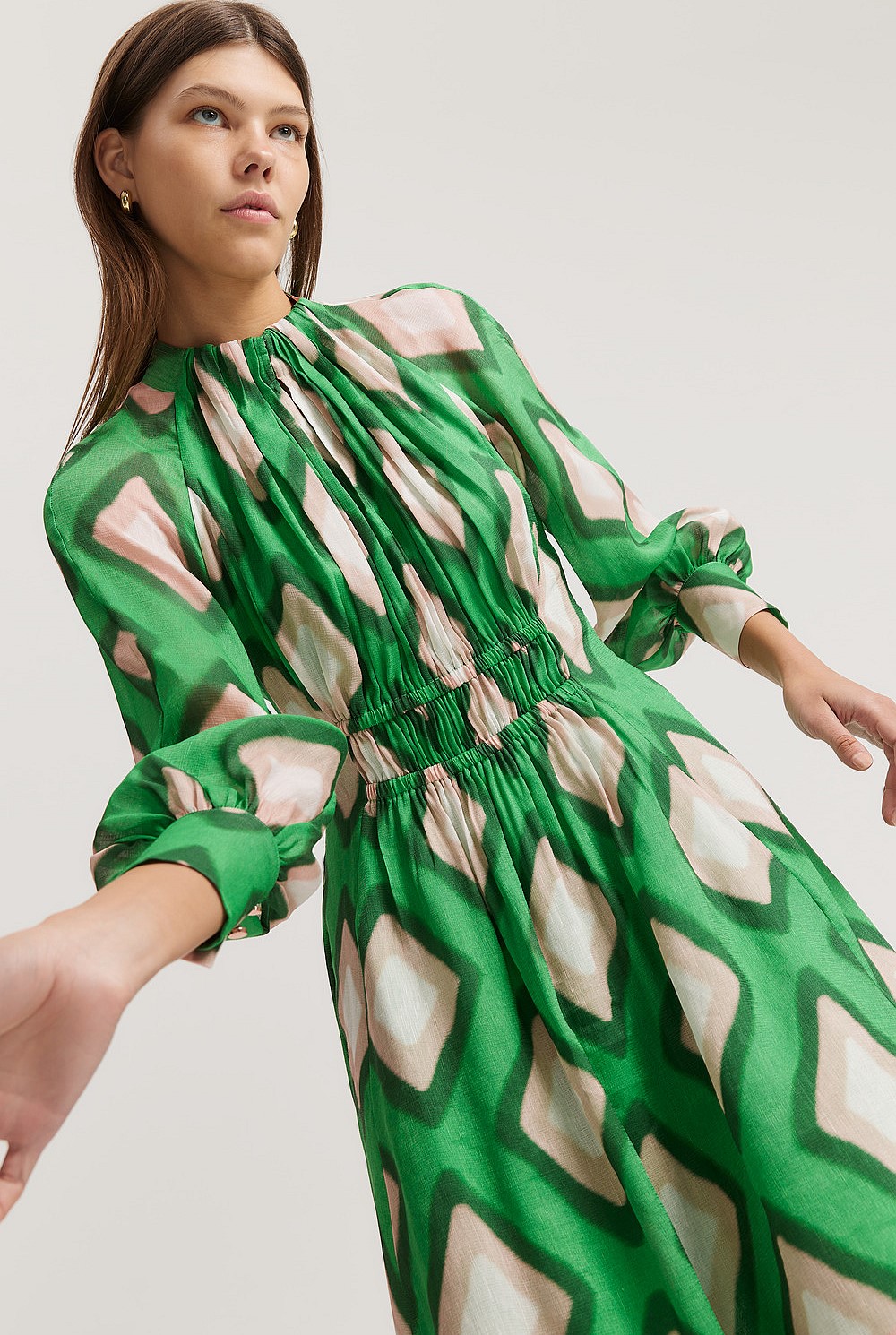 Print Gathered Mini Dress