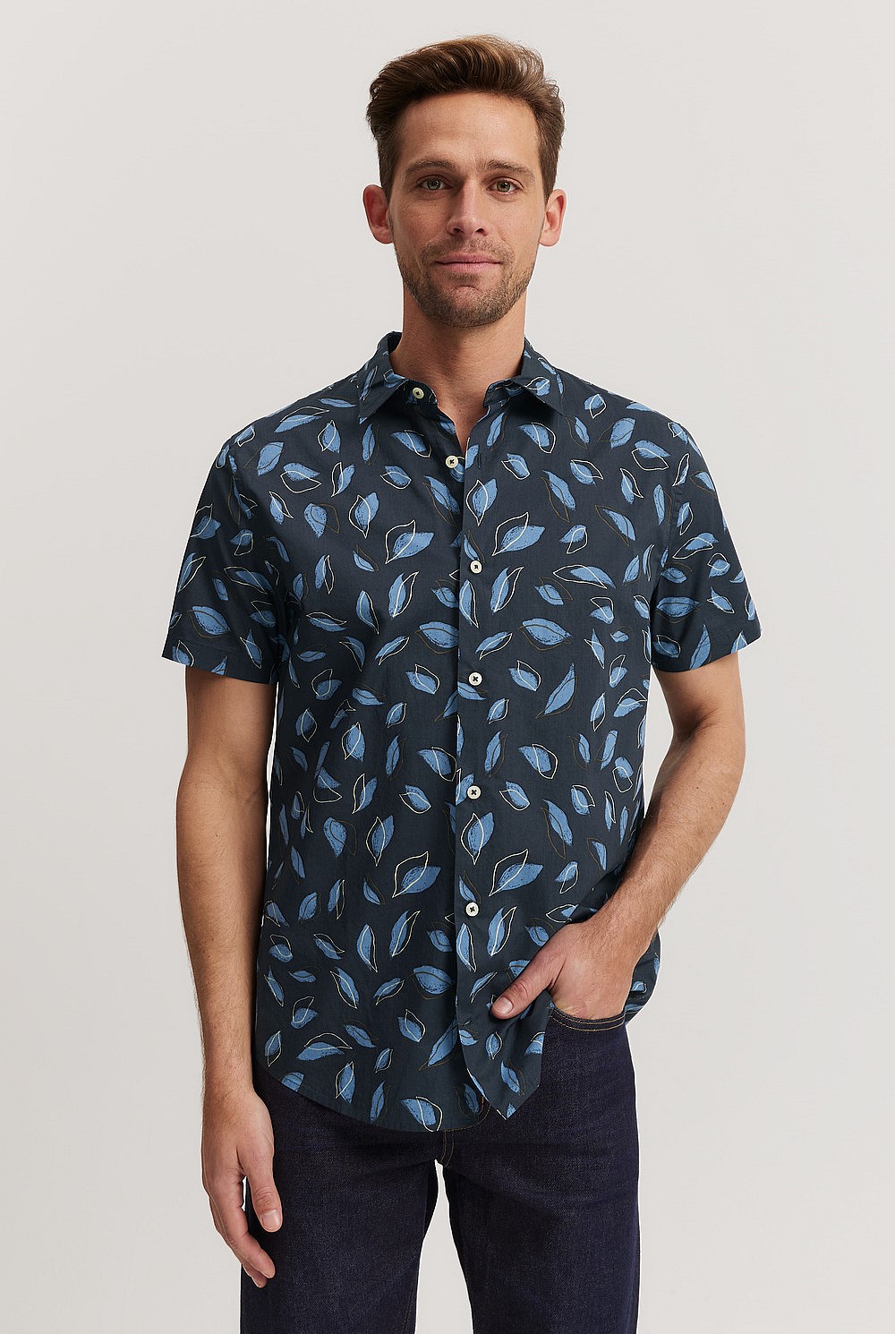 Regular Fit Leaf Print Short Sleeve Shirt