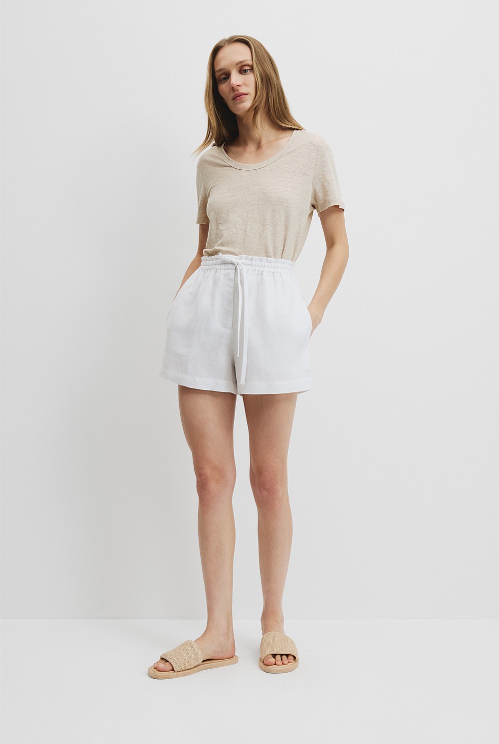 Organically Grown Linen Relaxed Short