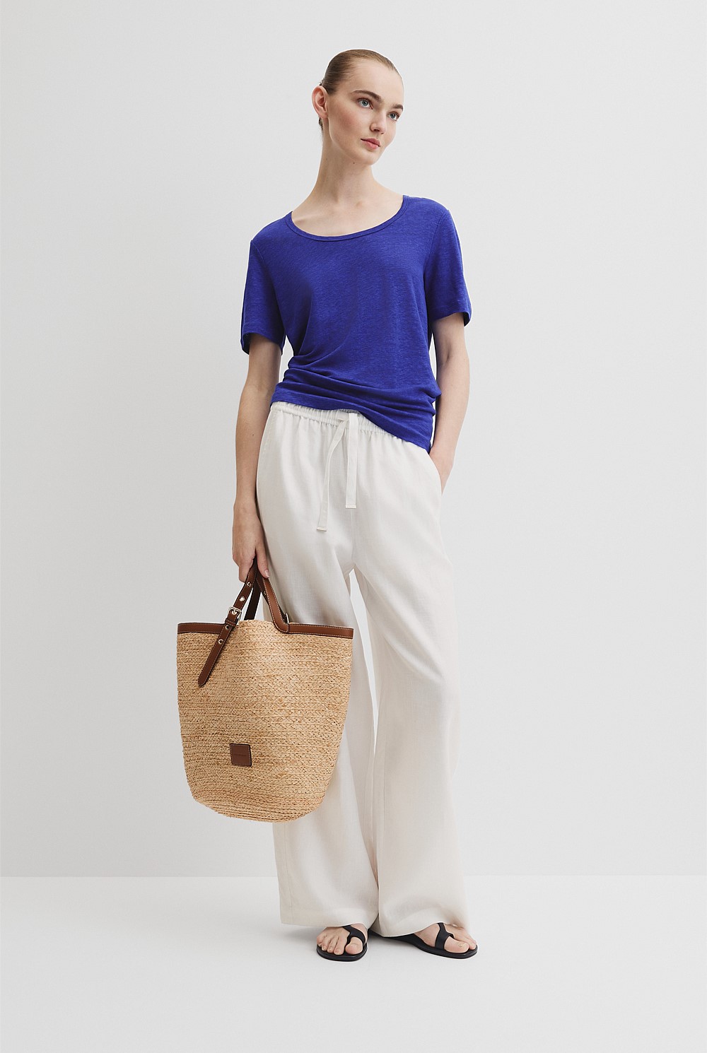 Linen Scoop Neck T-Shirt