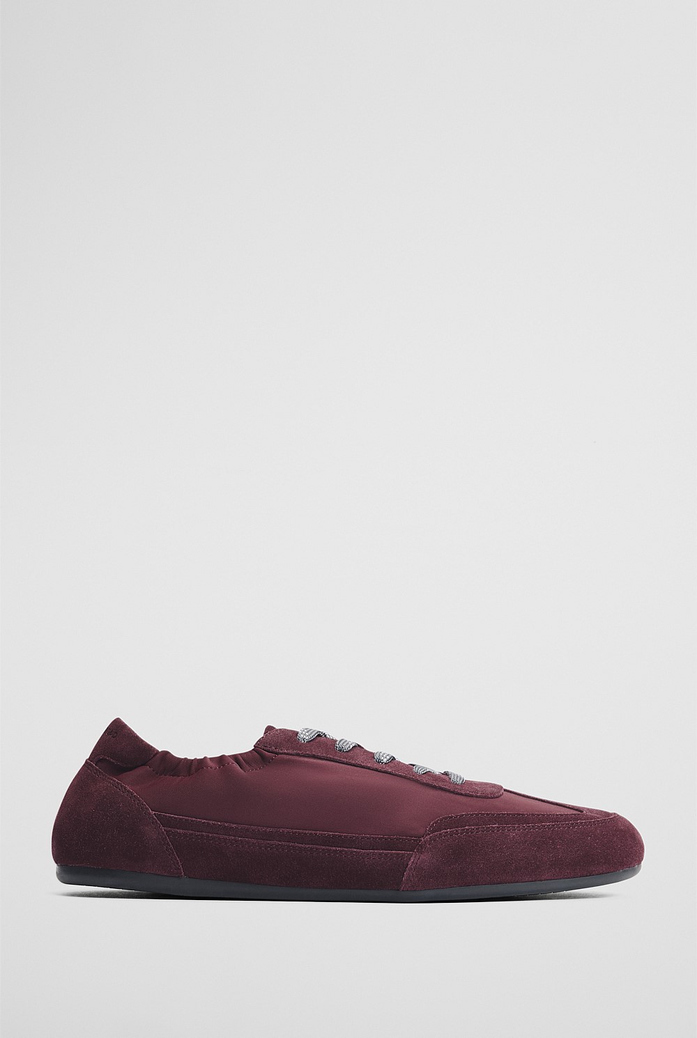Mica Sneaker