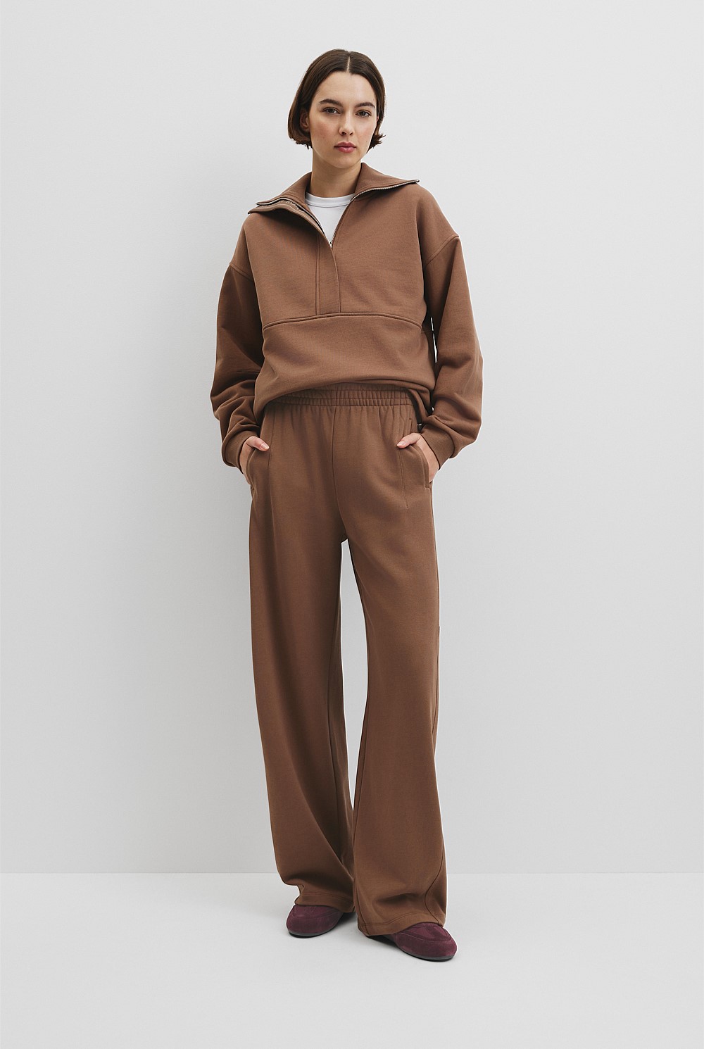 Barrel Leg Track Pant