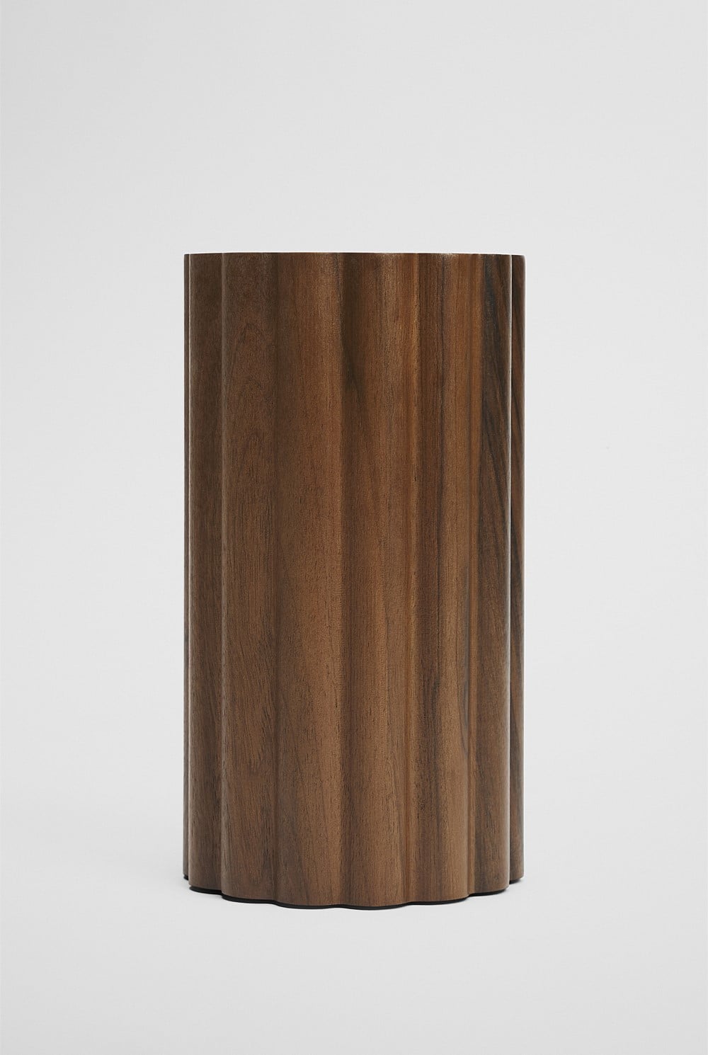 Royston Vase