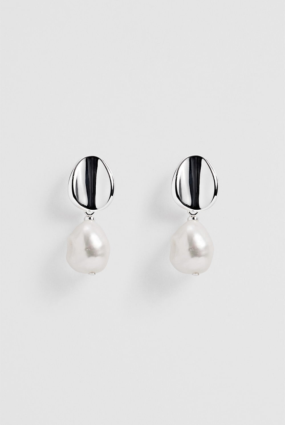 Ada Drop Stud Earring