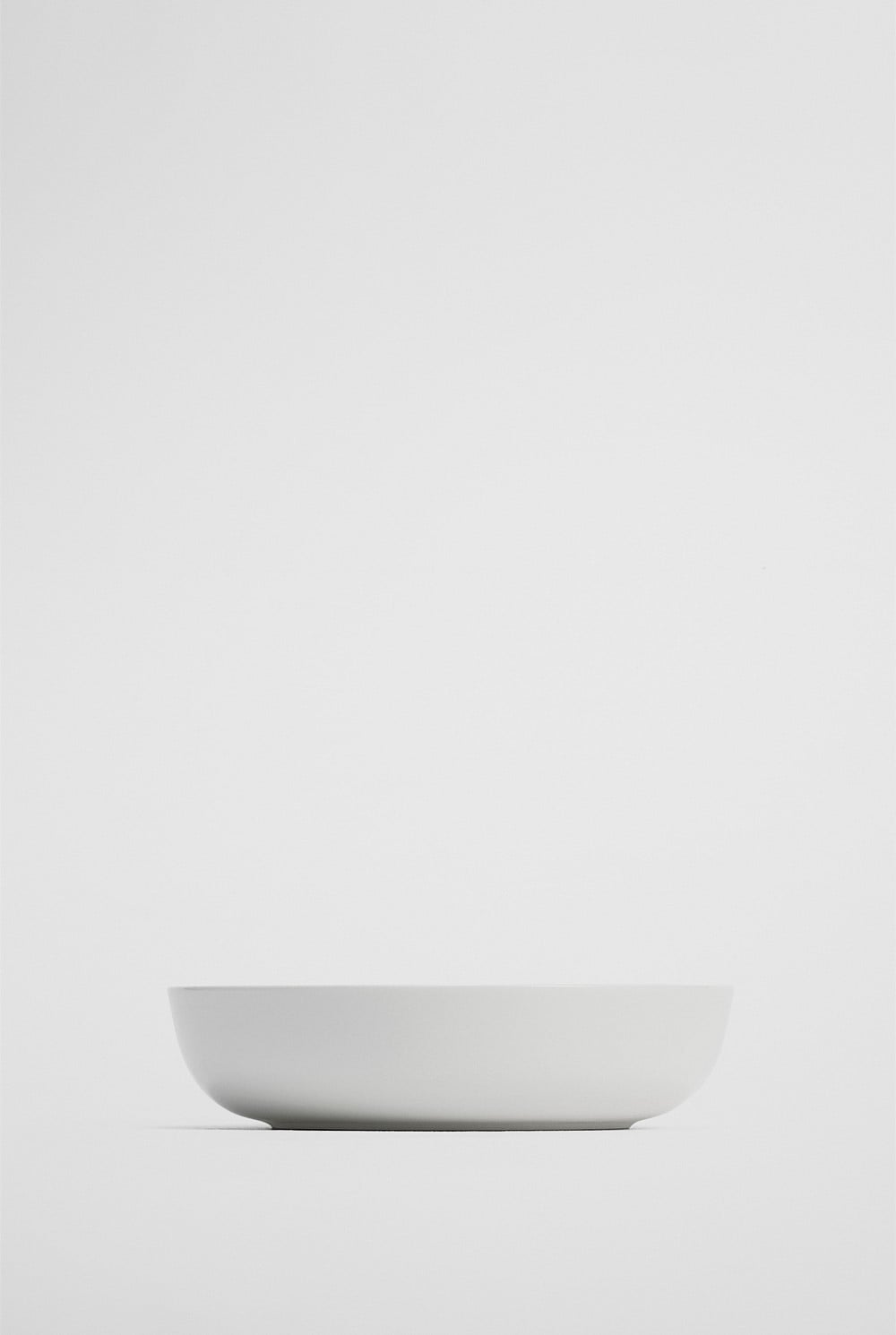 Carla Shallow Plate
