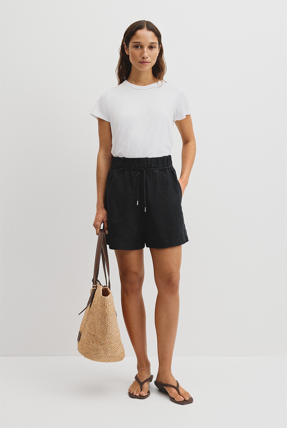 Pull On Linen Short