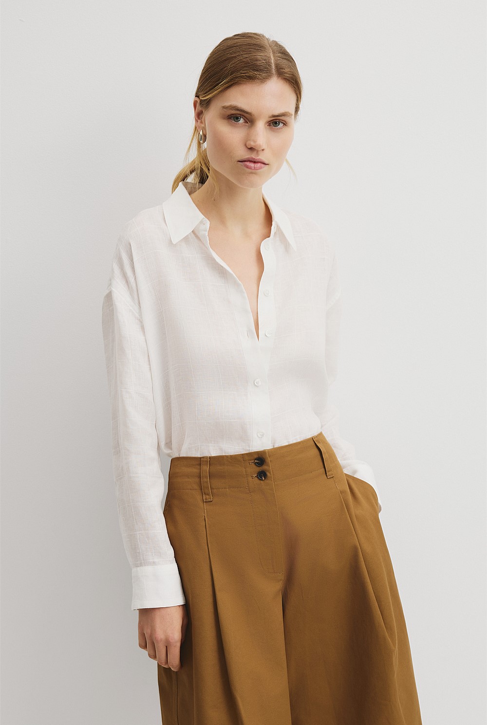 Relaxed Long Sleeve Linen Shirt